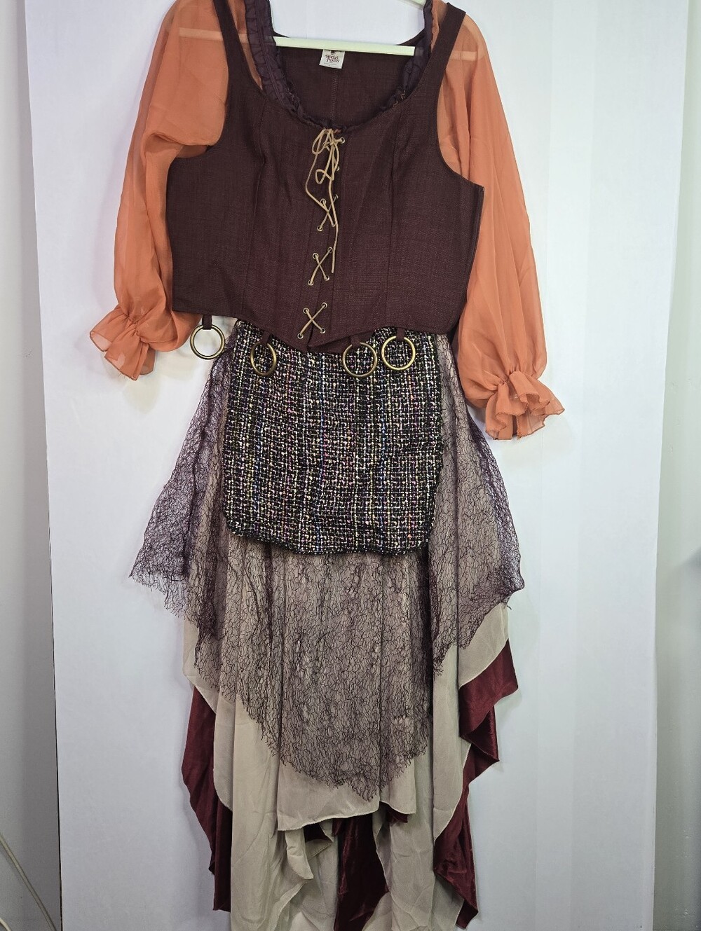 HOCUS POCUS Adult Size M (8-10) 3-pc Halloween costume, Mary Sanderson NWT - Picture 2 of 7